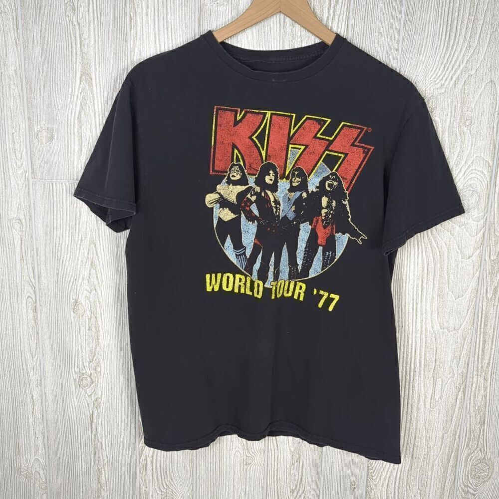 KISS Men’s Large Black World Tour 1977 Rock T-Shirt Short Sleeve